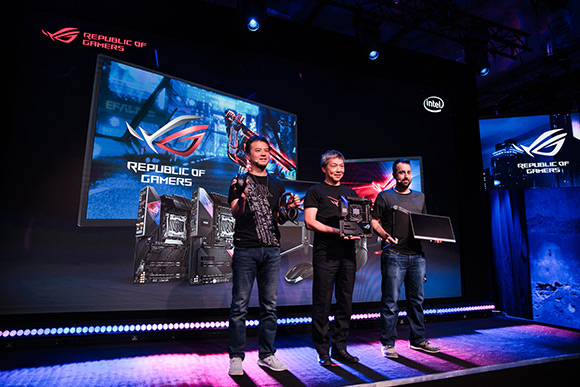 ASUS Republic of Gamers a găzduit Intelligent Evolution Event la Gamescom 2019