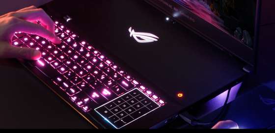 ASUS ROG Zephyrus S GX701