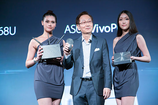 Președintele ASUS, Jonney Shih a prezentat la Computex 2013 noile produse dezvoltate de companie