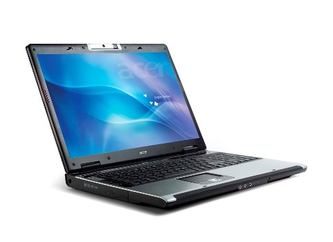Tornado Sistems distribuie noile serii de notebook-uri Acer Aspire